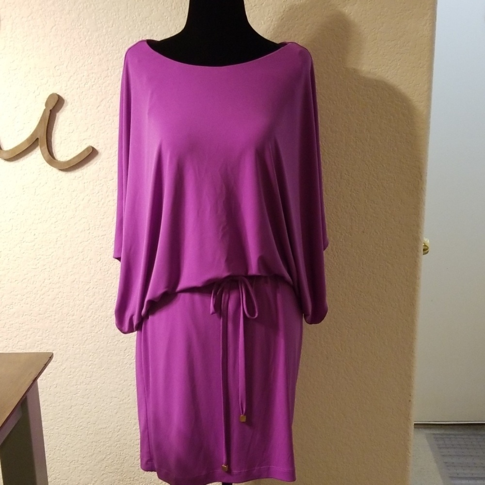 Dress - Picture 2 of 6